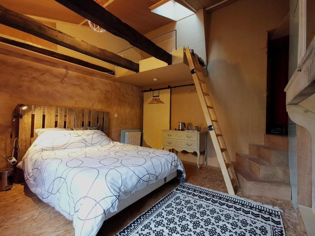 Chambres Des Forges Cellefrouin Zewnętrze zdjęcie
